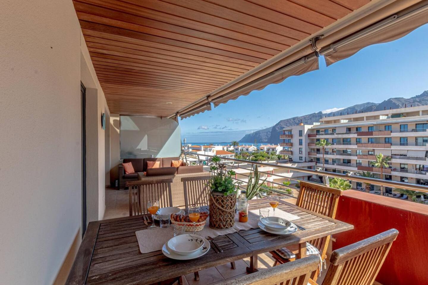 Top Floor Ocean View Apt By Dream Homes Tenerife Пуерто де Сантяго Екстериор снимка